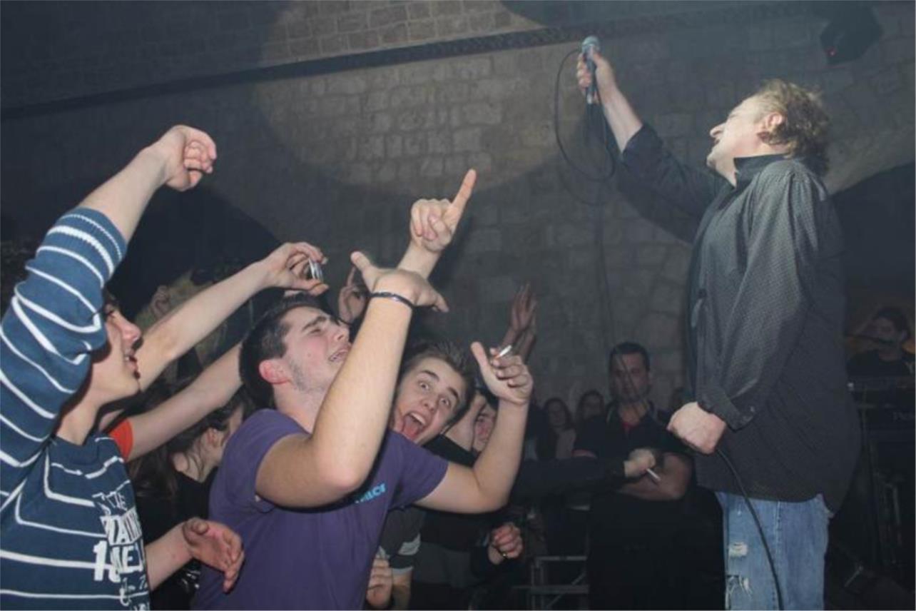 Prljavo kazalište u Revelinu 3.2.2012.