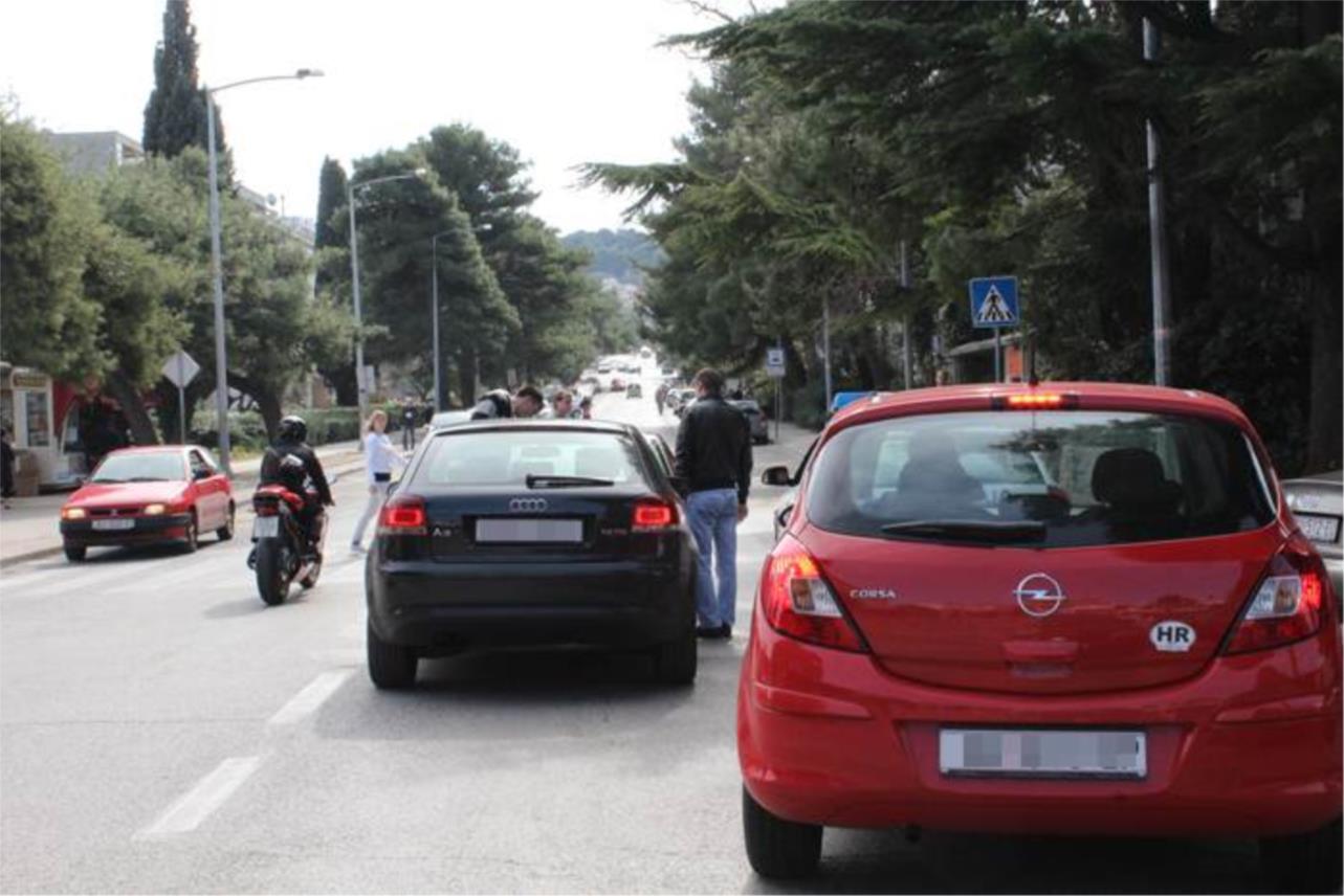 Prometna na Pošti Lapad