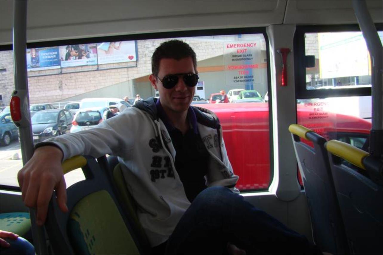 Novi autobus