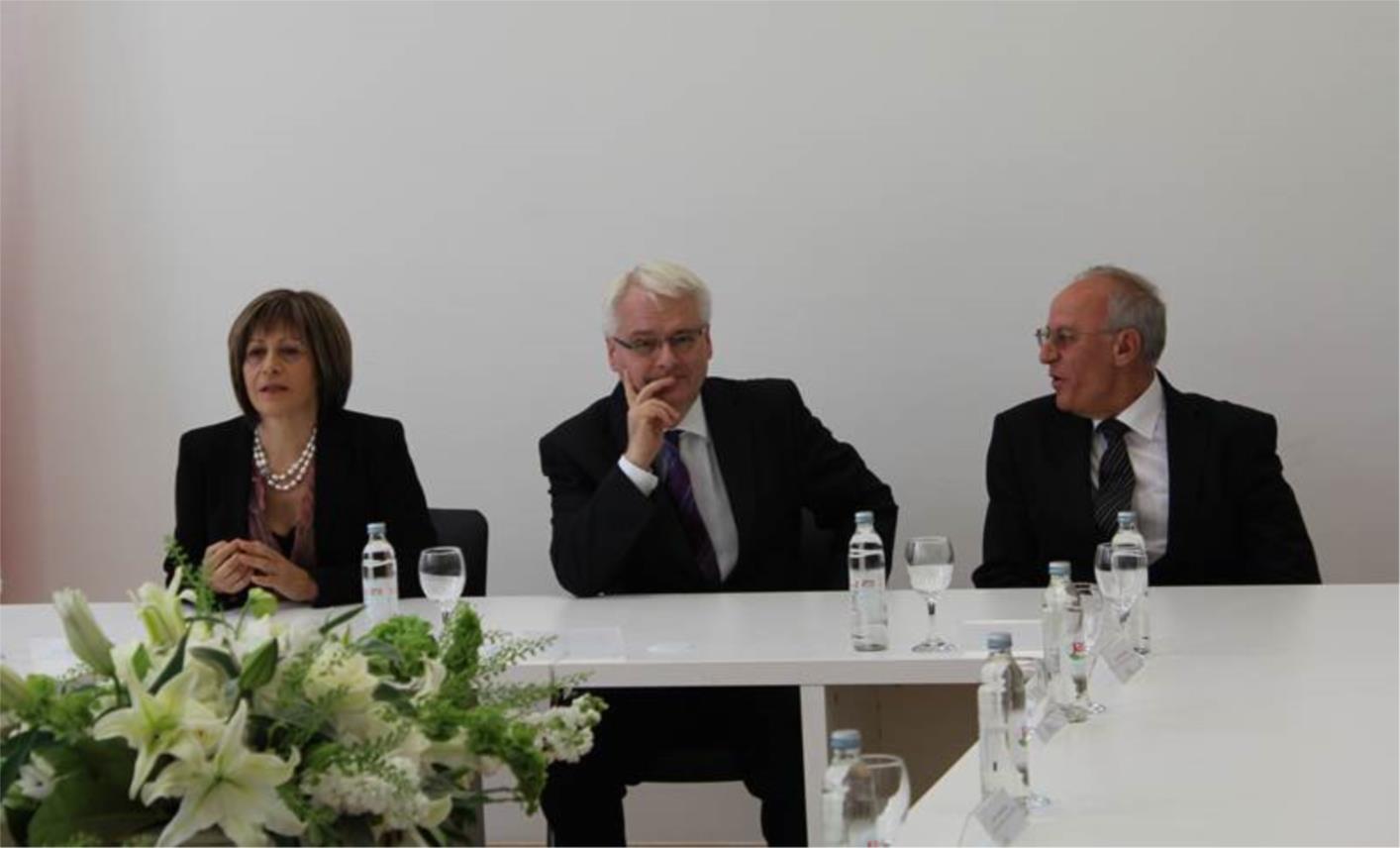 Josipović s  rektorom Milkovićem  u kampusu
