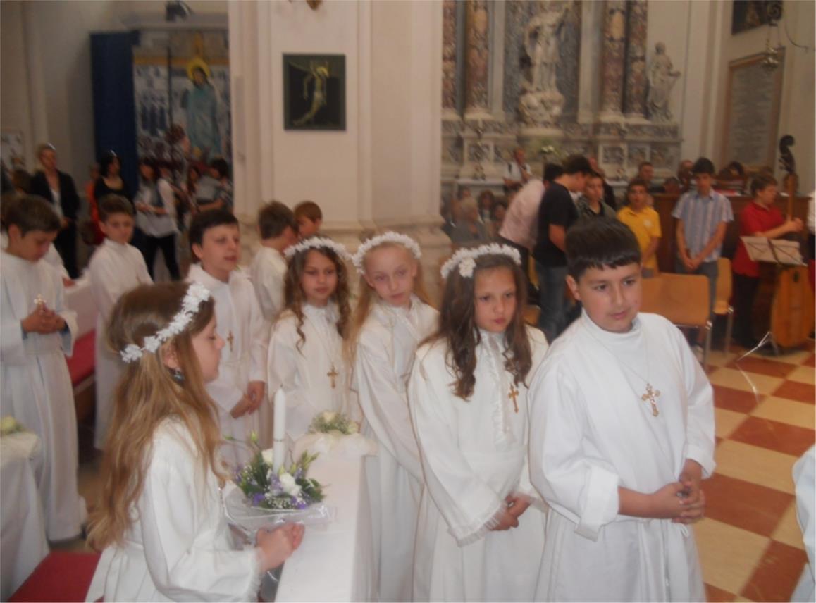 Sveta pričest u Katedrali 20052012