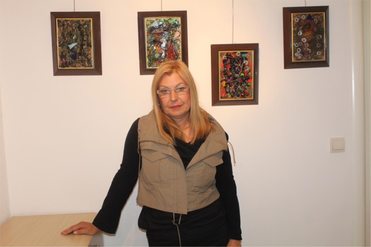 Mali relikvijari_izložba Iris Bondora Dvornik