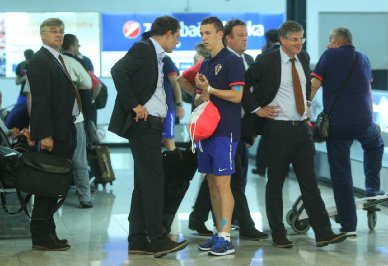 Doček vatrenih na Plesu