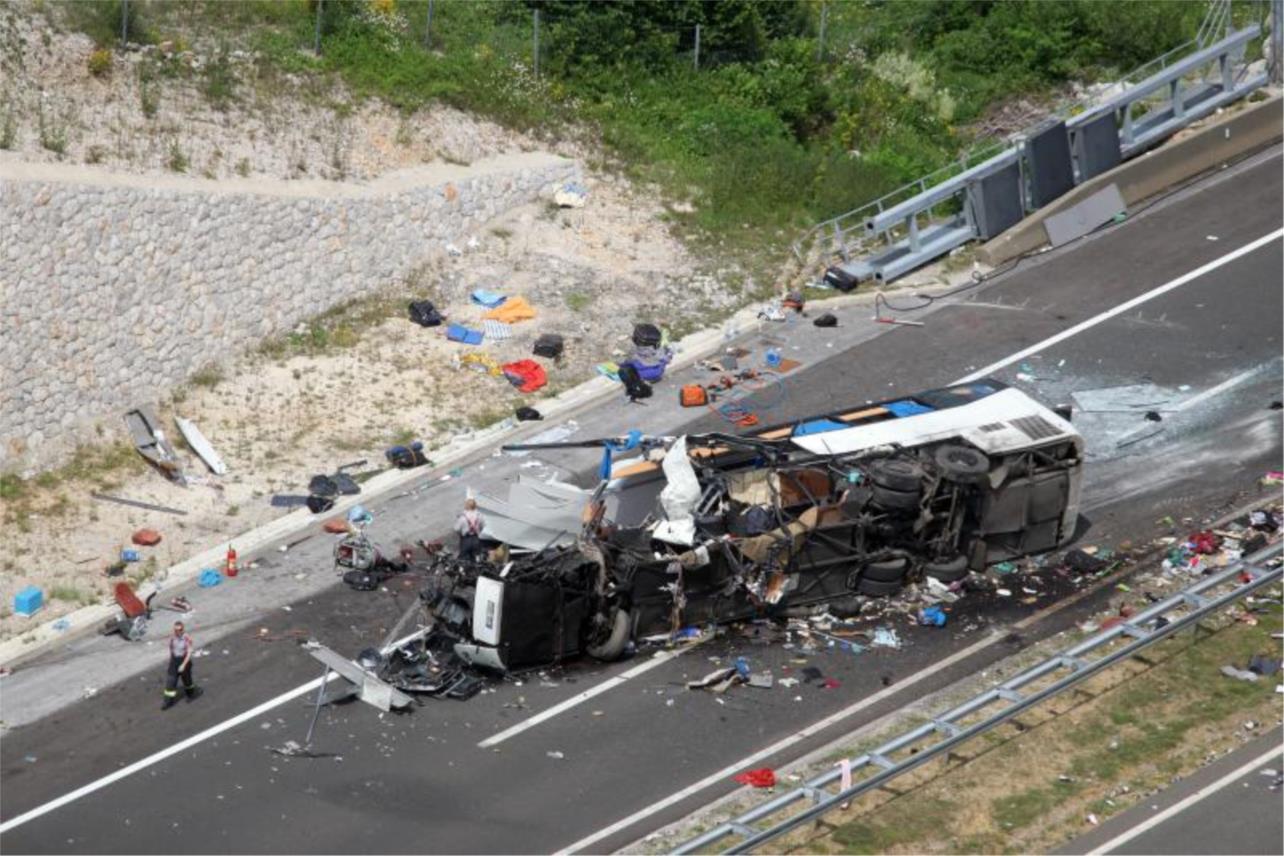 Nesreća autobus