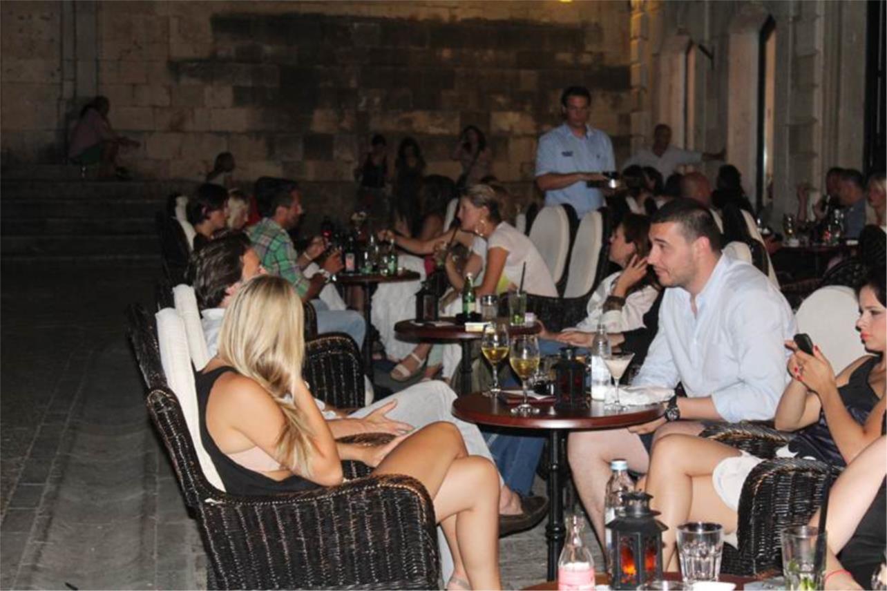 Stradun nocni zivot