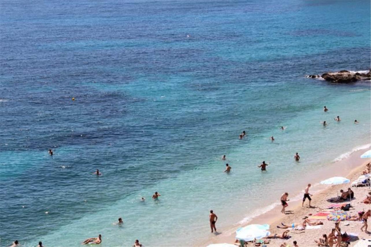 Plaža  0