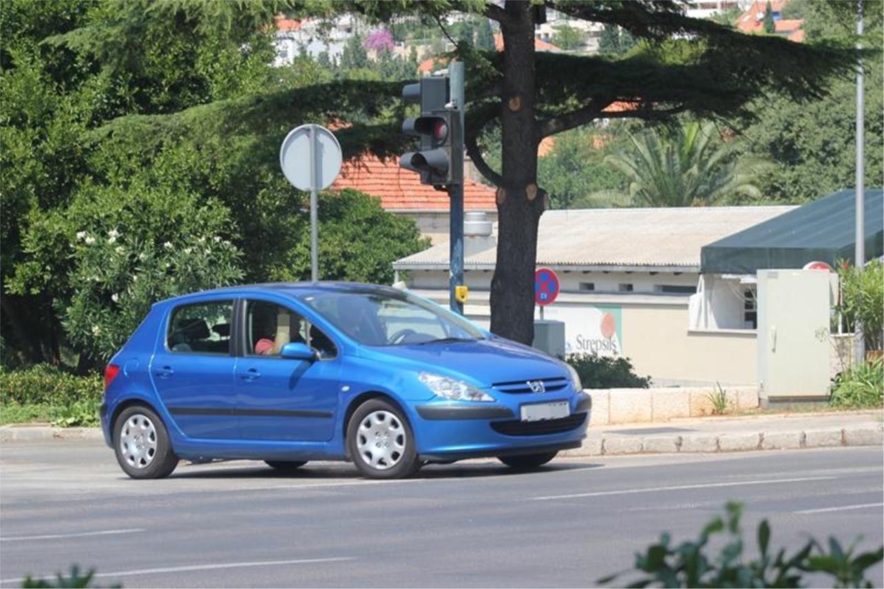 Prometni prekršaji kod Doma zdravlja 0