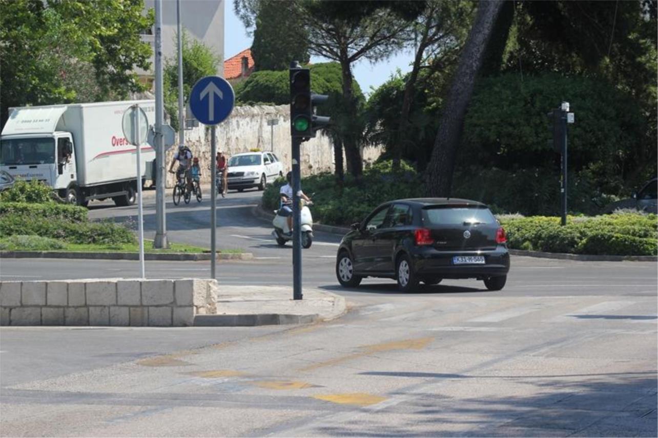 Prometni prekršaji kod Doma zdravlja 0