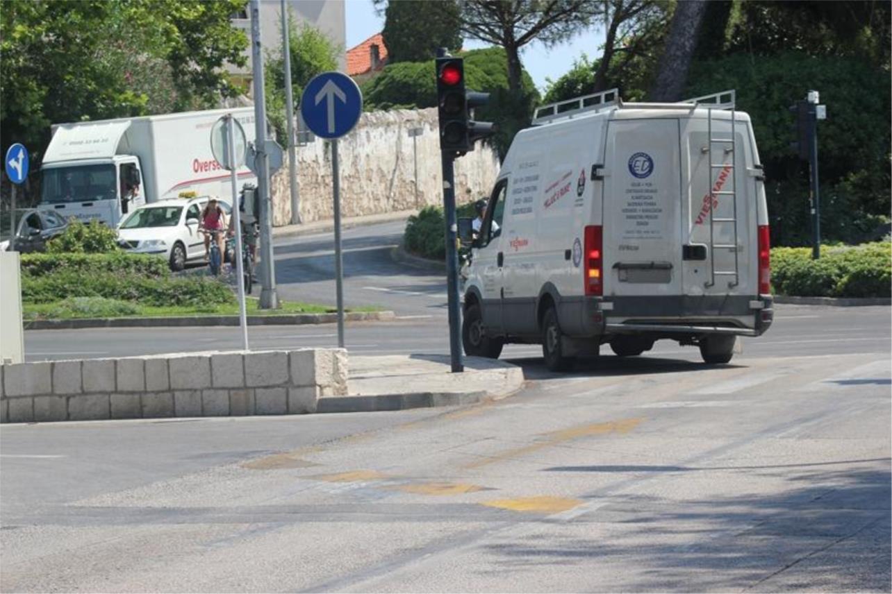Prometni prekršaji kod Doma zdravlja 0