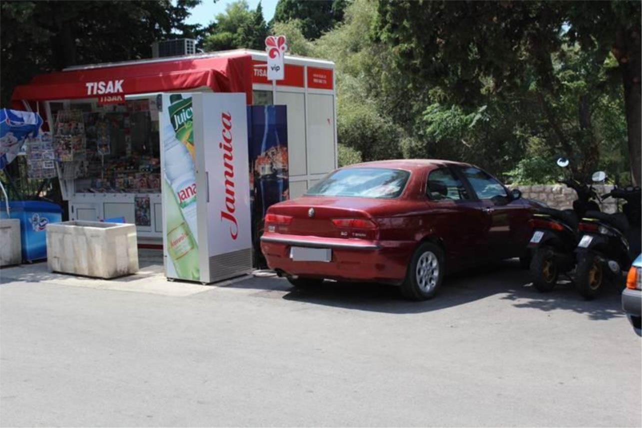 Parkiranje  0