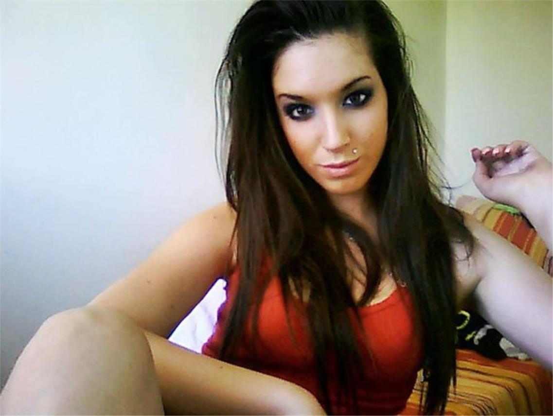 Ivona Zupet  0