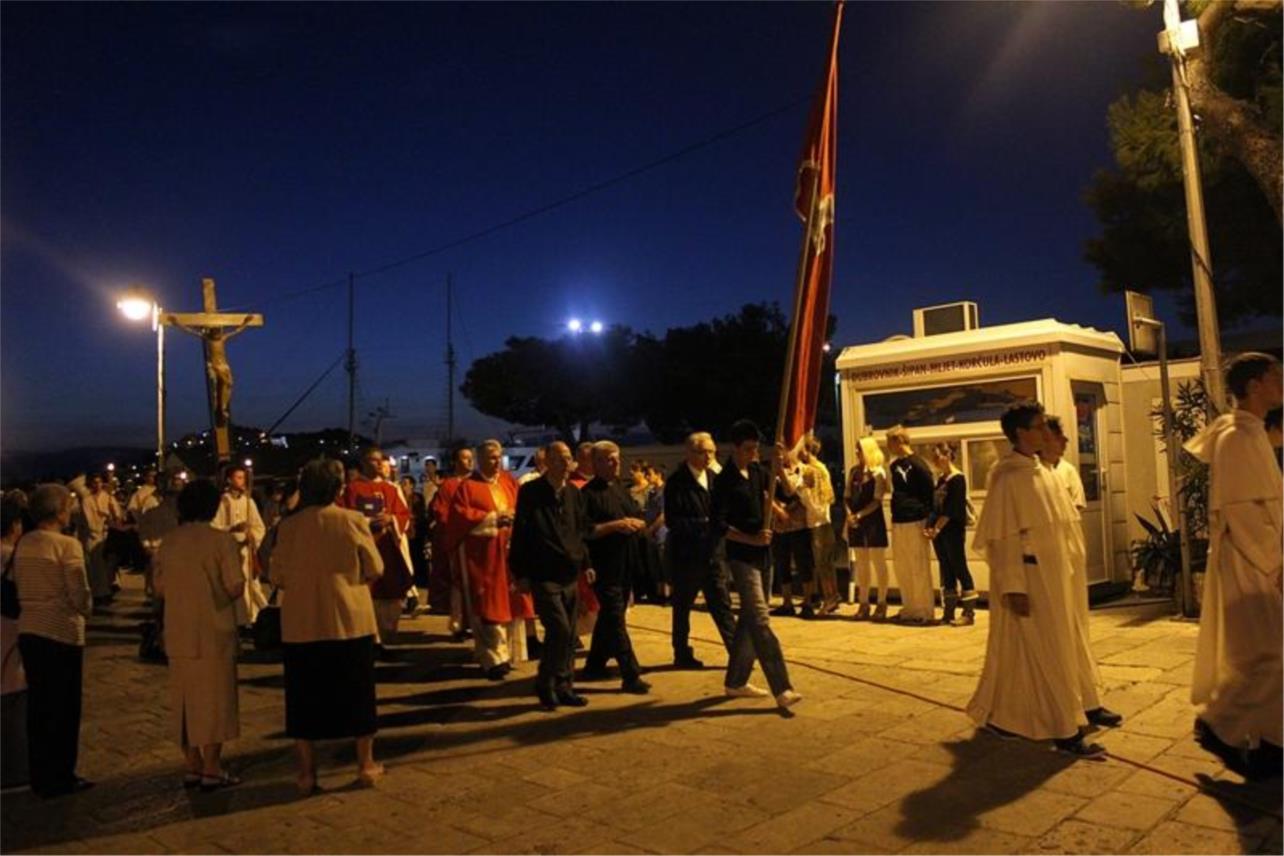 Procesija 0
