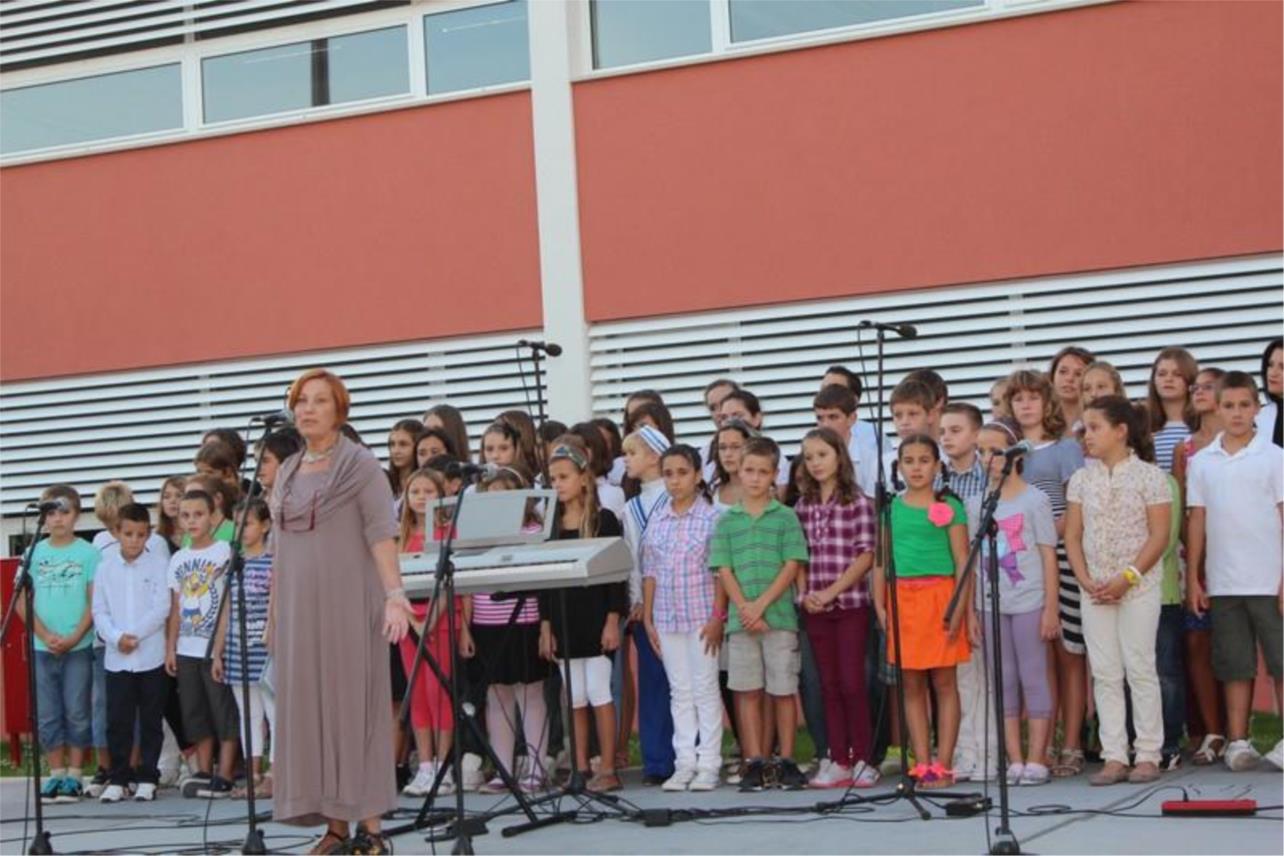 Ministar Jovanović u obilasku OŠ Marina Držića 0