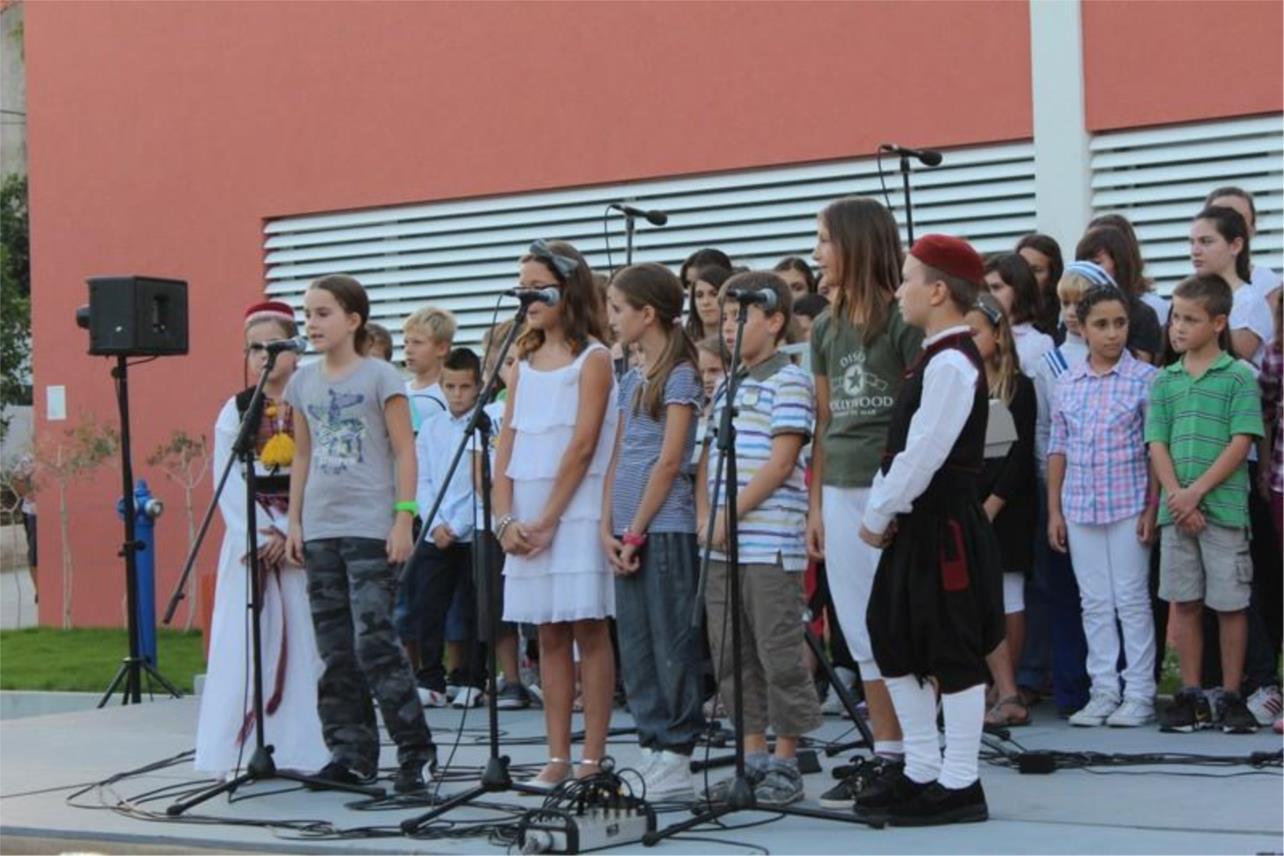 Ministar Jovanović u obilasku OŠ Marina Držića 0