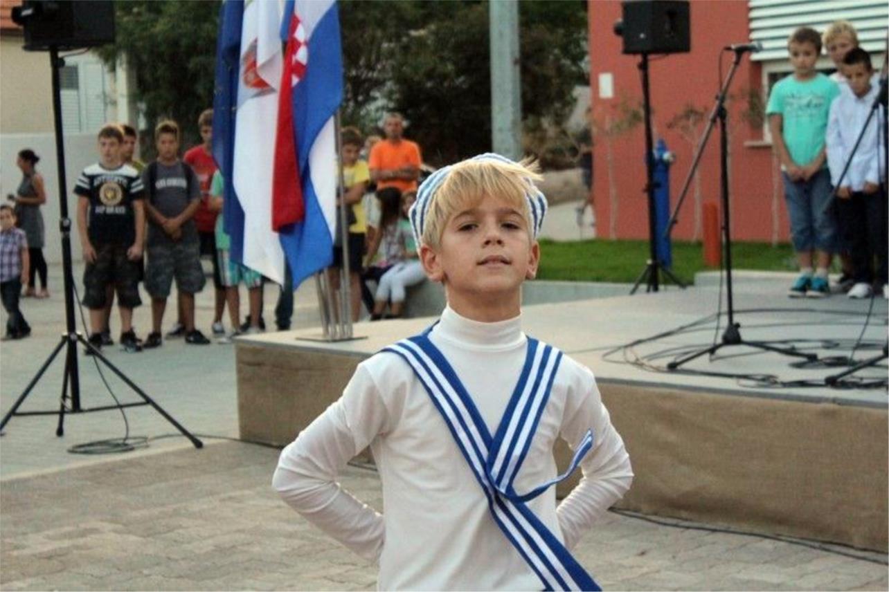 Ministar Jovanović u obilasku OŠ Marina Držića 0