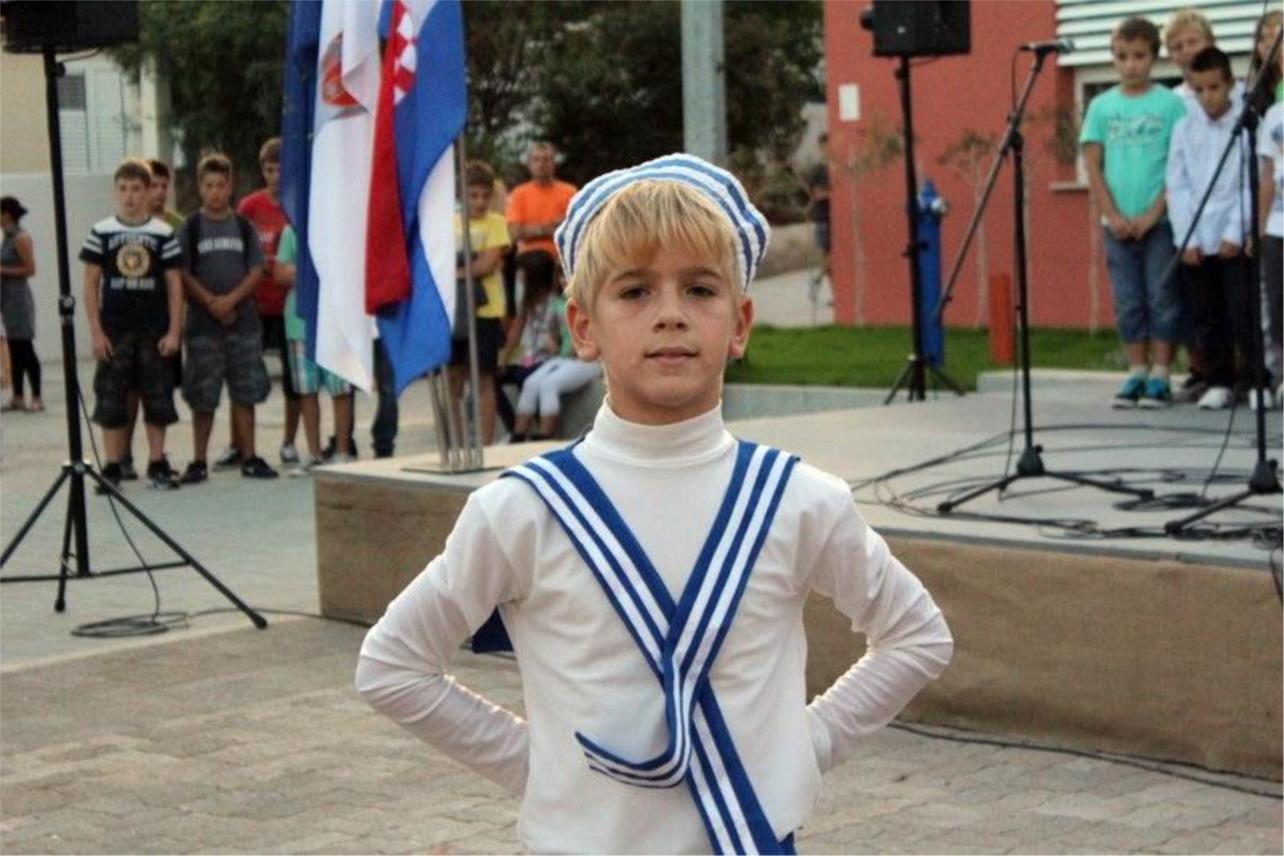 Ministar Jovanović u obilasku OŠ Marina Držića 0