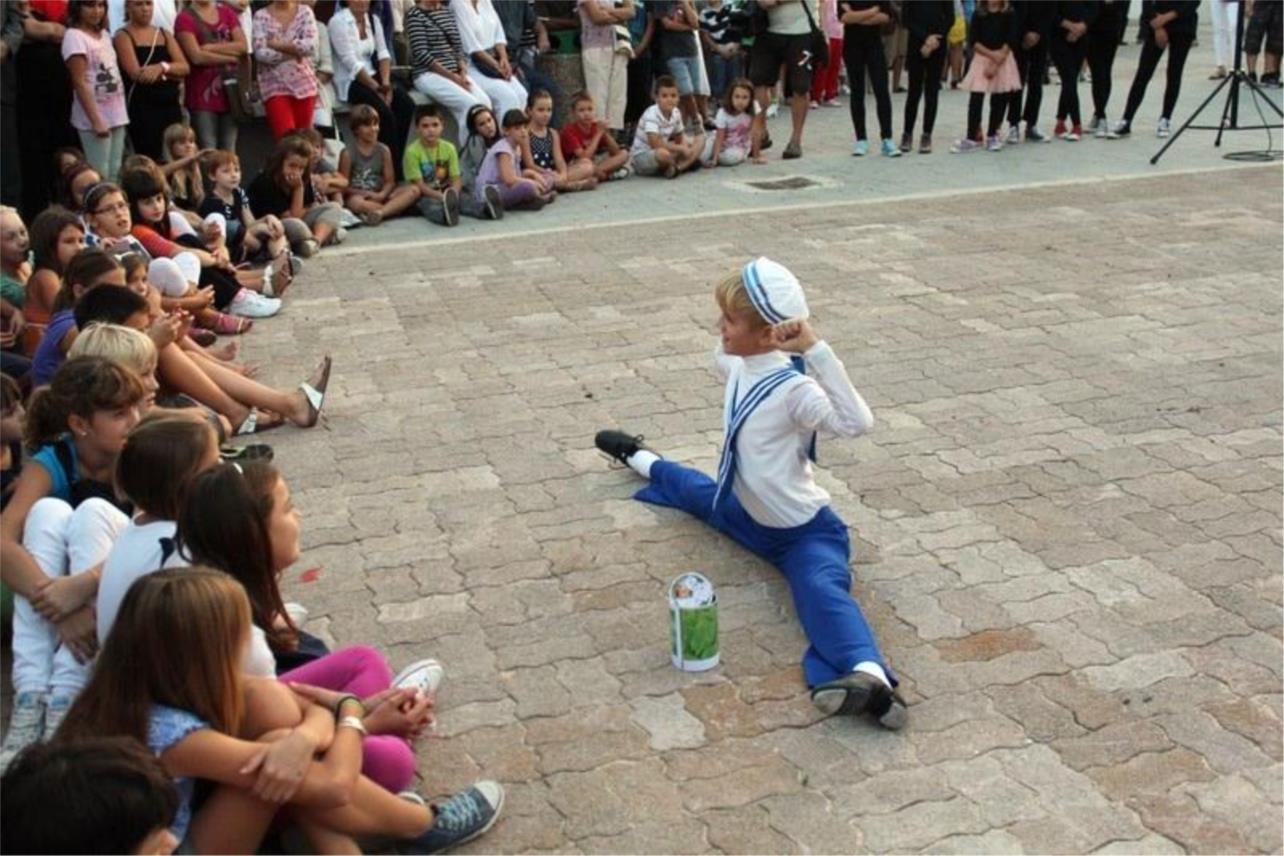 Ministar Jovanović u obilasku OŠ Marina Držića 0