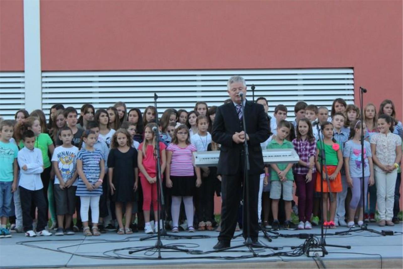 Ministar Jovanović u obilasku OŠ Marina Držića 0