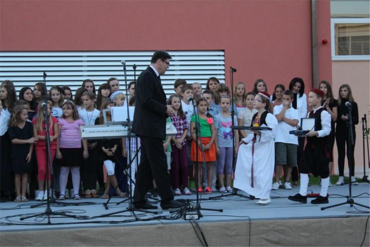 Ministar Jovanović u obilasku OŠ Marina Držića 0