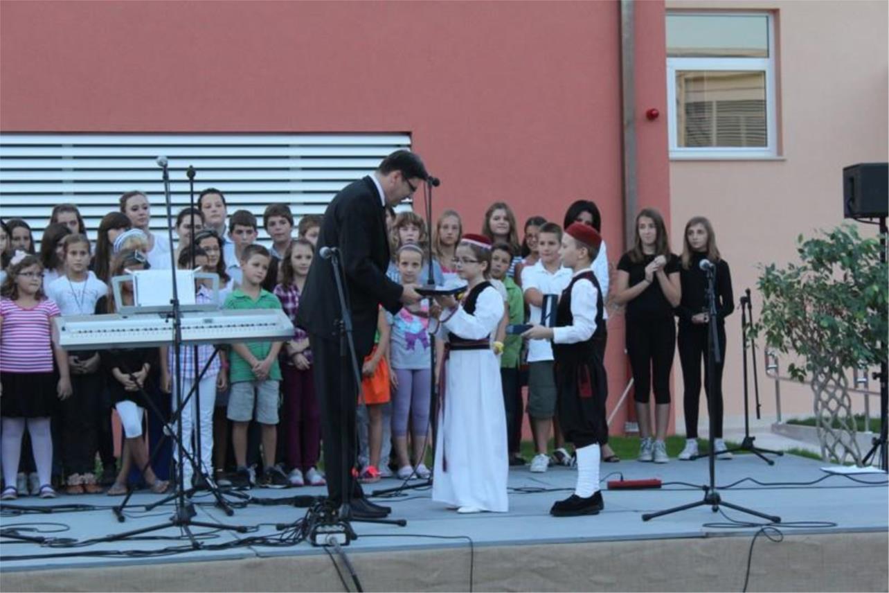 Ministar Jovanović u obilasku OŠ Marina Držića 0