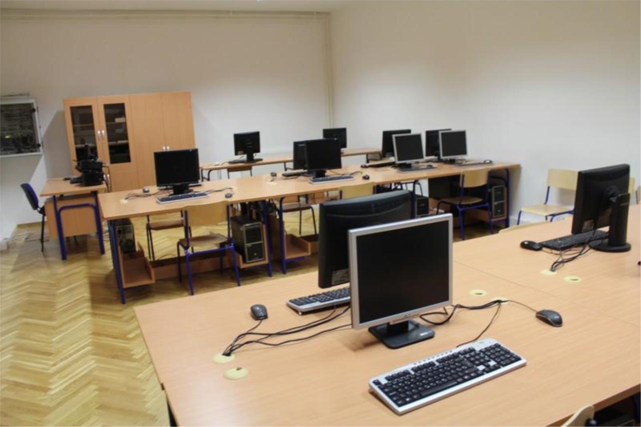 Ministar Jovanović u obilasku OŠ Marina Držića 0