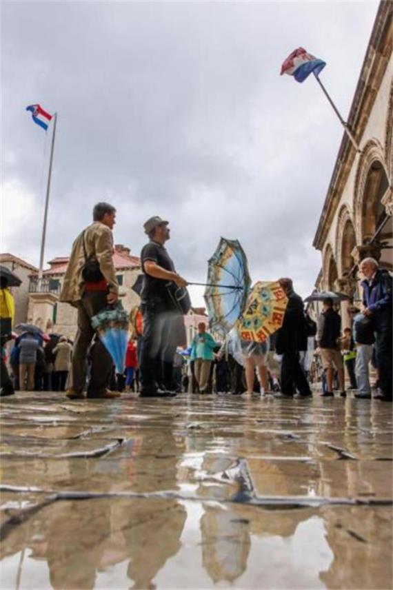 Kišobrani Dubrovnik Stradun 0
