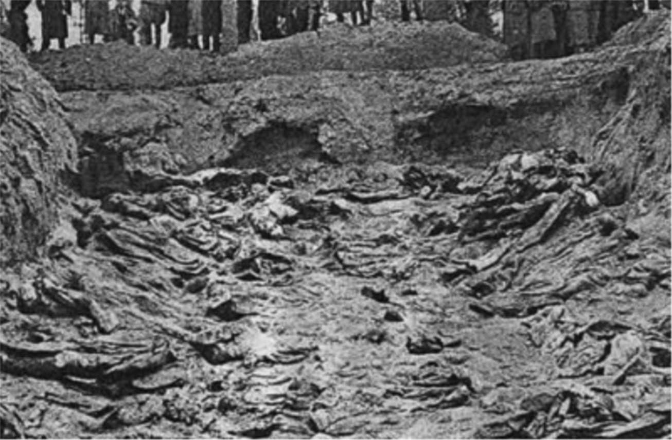 Katyn_massacre_1.jpg