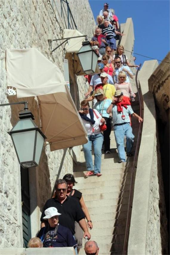 VEDRI LISTOPAD LIBERTAS TURISTI 0