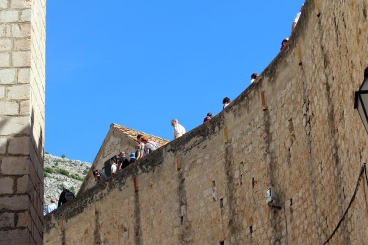 VEDRI LISTOPAD LIBERTAS TURISTI 0