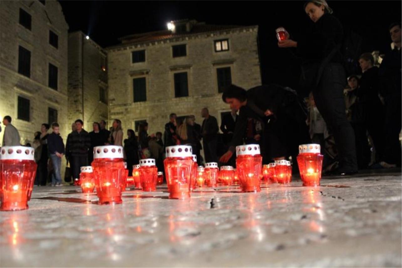 Dubrovnik uz Vukovar 0