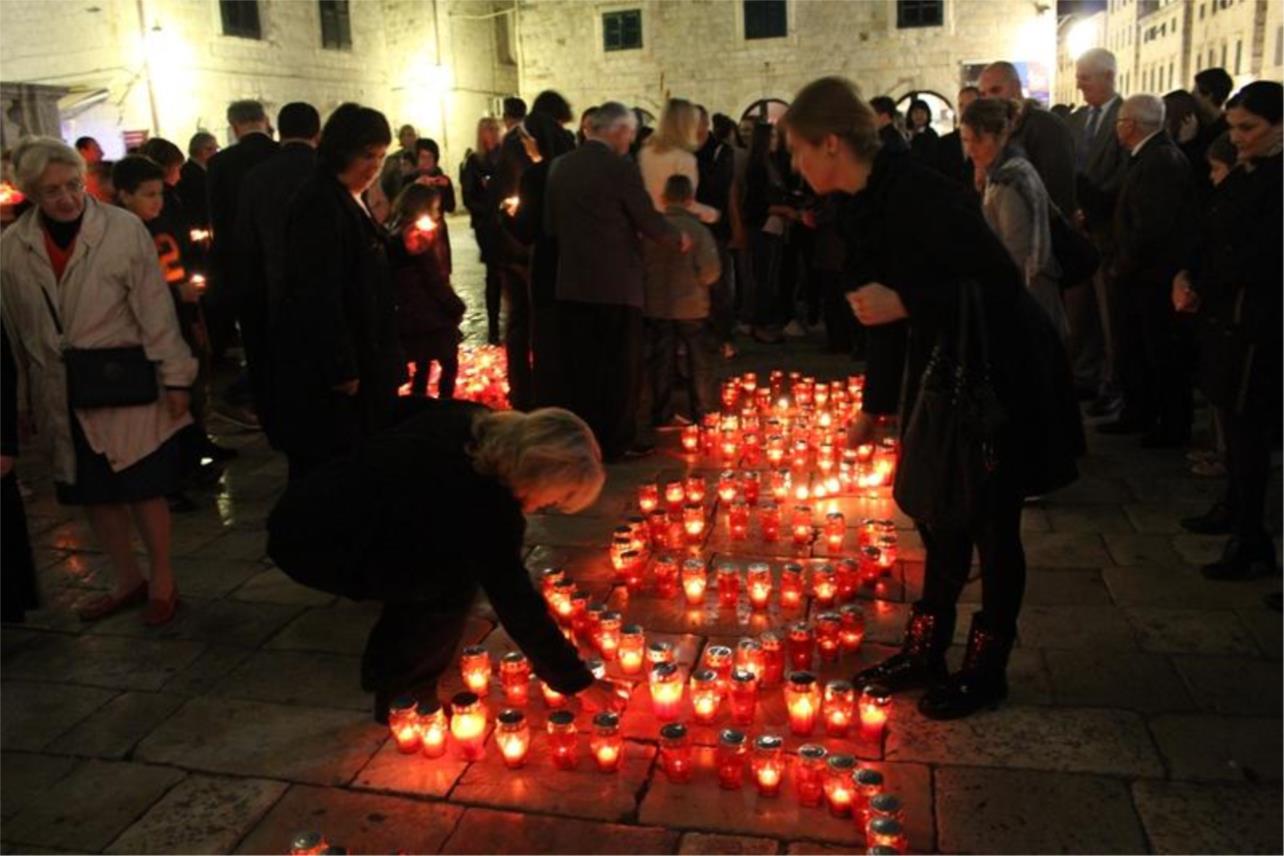 Dubrovnik uz Vukovar 0