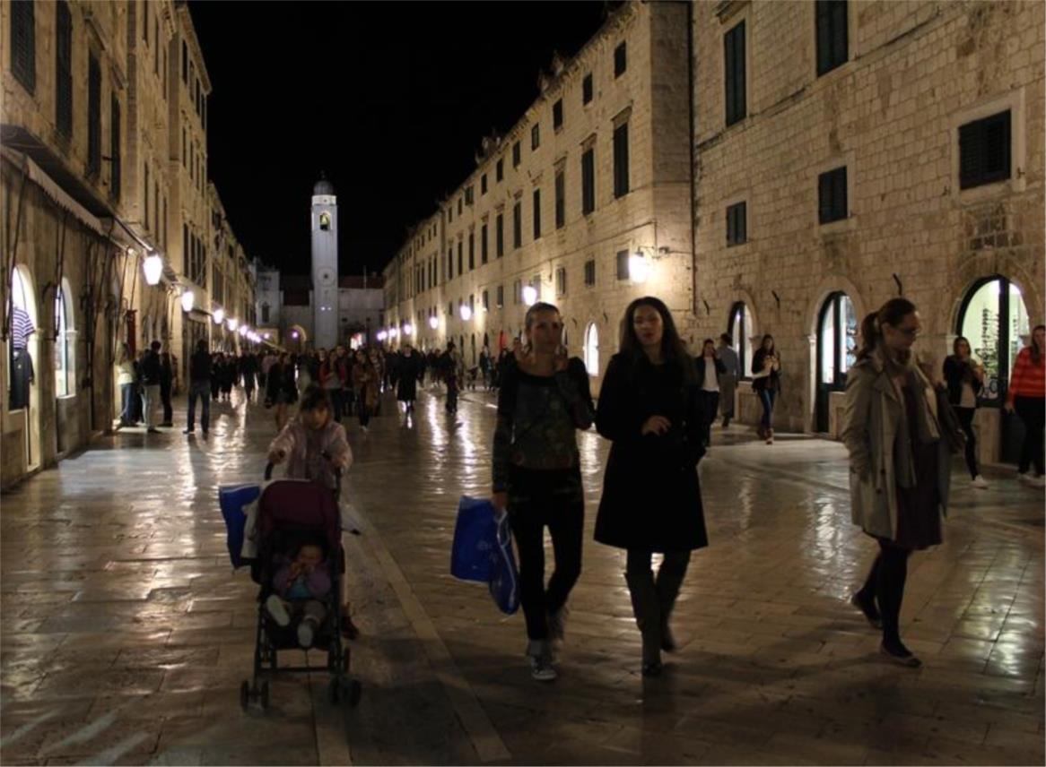 Dubrovnik uz Vukovar 0