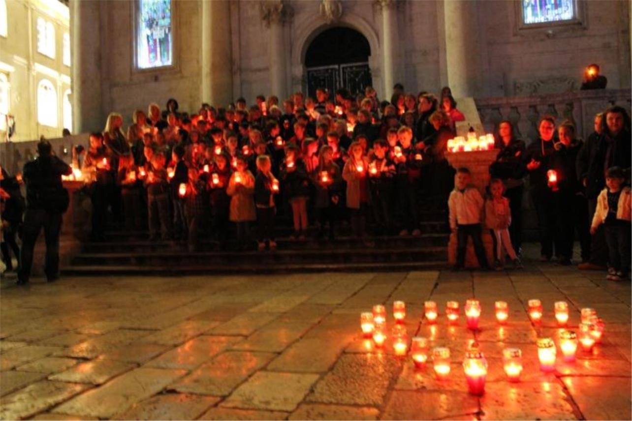 Dubrovnik uz Vukovar 0
