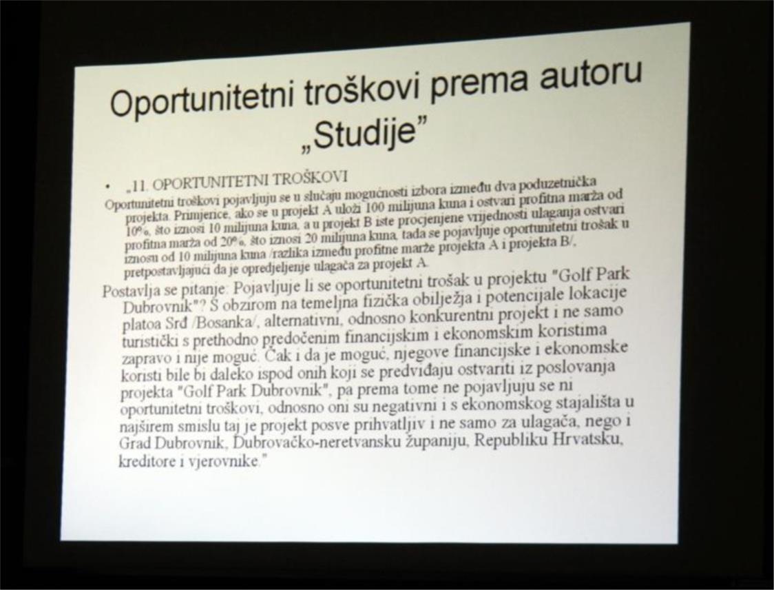 Okrugli stol Srđ je naš 01122012 0