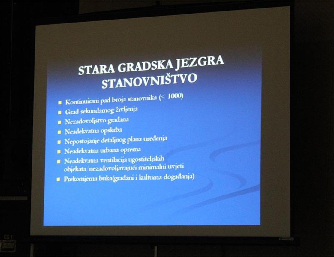 Okrugli stol Srđ je naš 01122012 0