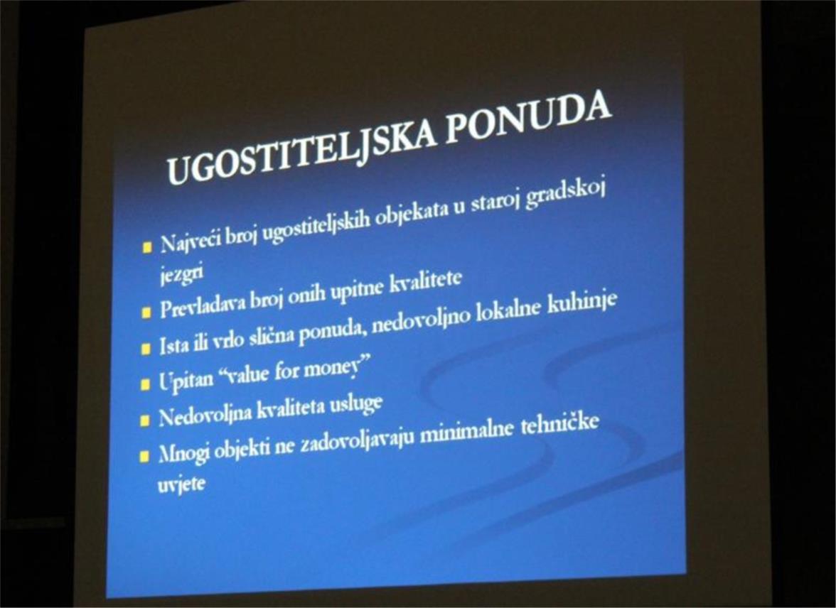 Okrugli stol Srđ je naš 01122012 0