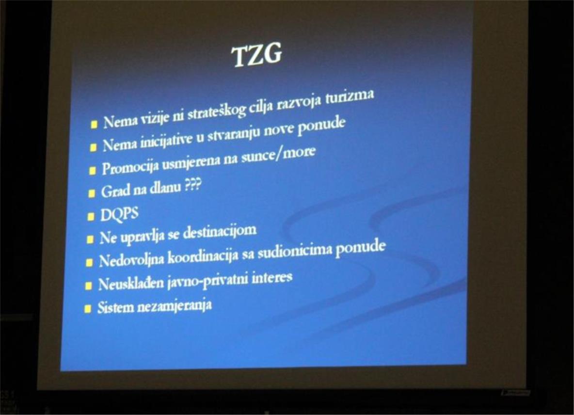 Okrugli stol Srđ je naš 01122012 0