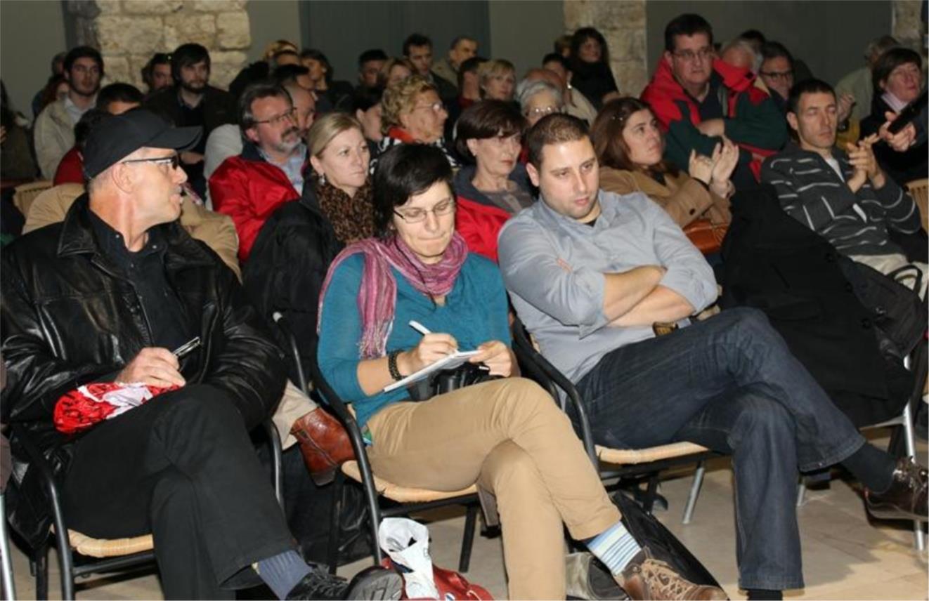 Okrugli stol Srđ je naš 01122012 0