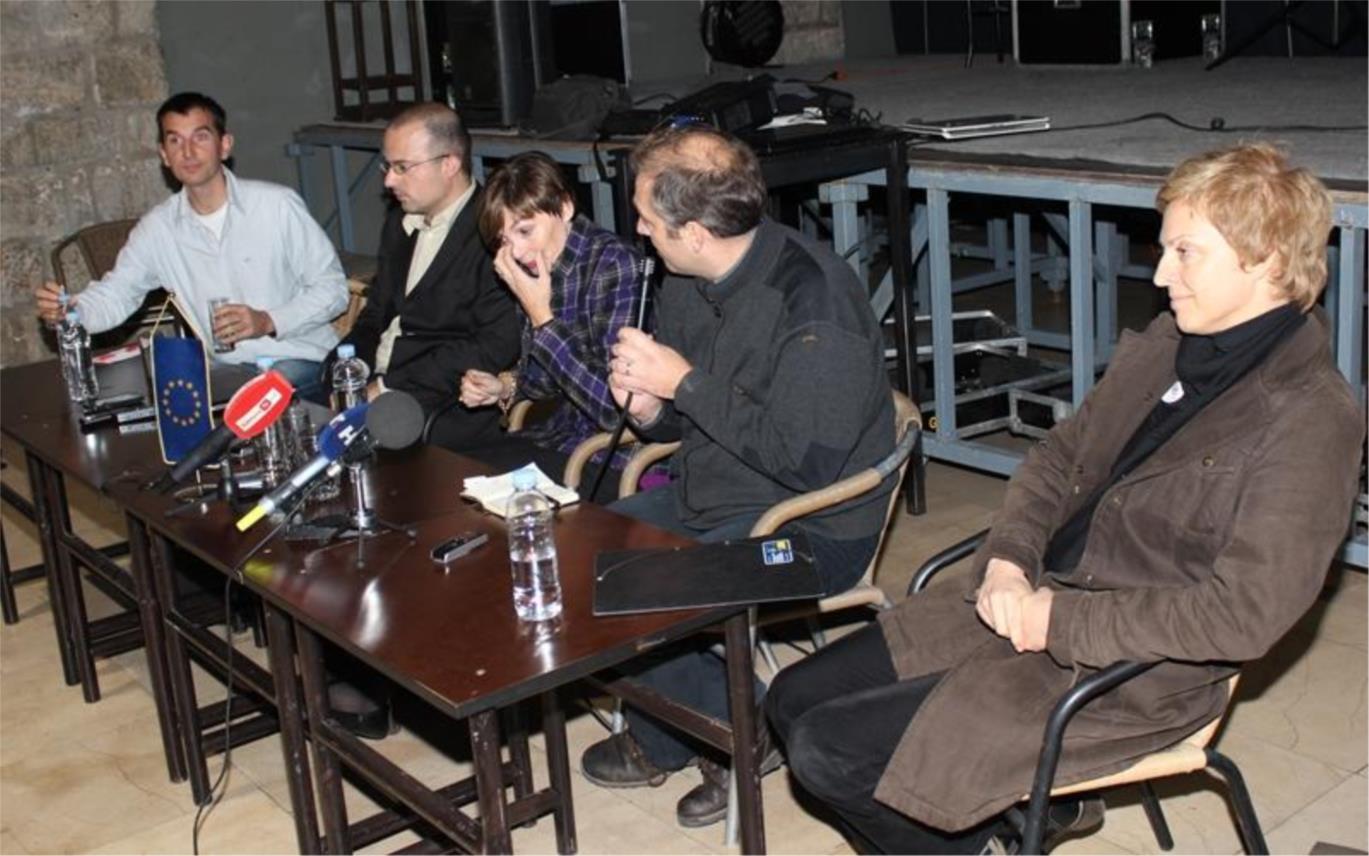 Okrugli stol Srđ je naš 01122012 0