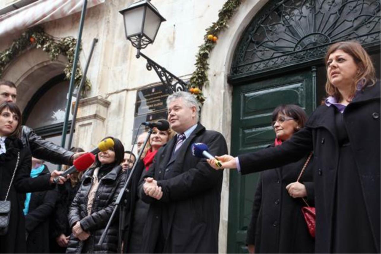 andro_vlahusic-241210.jpg