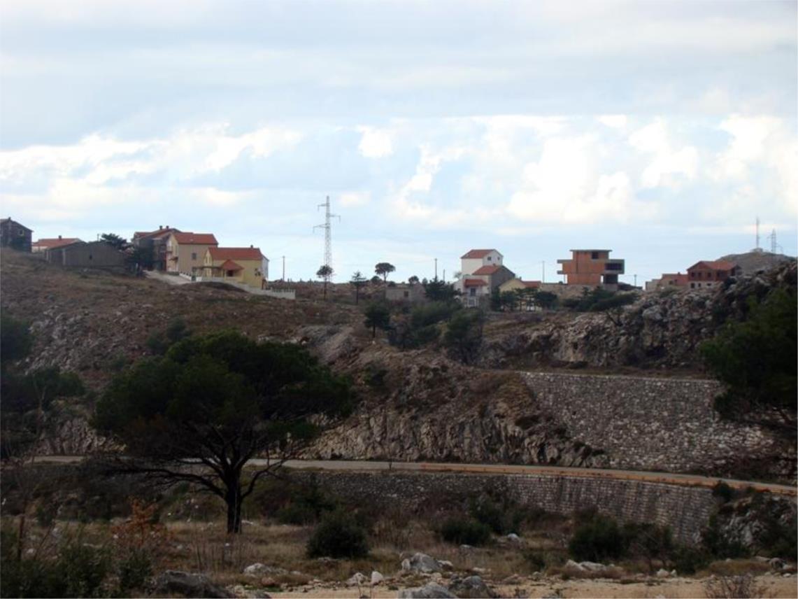 Ivanica 0