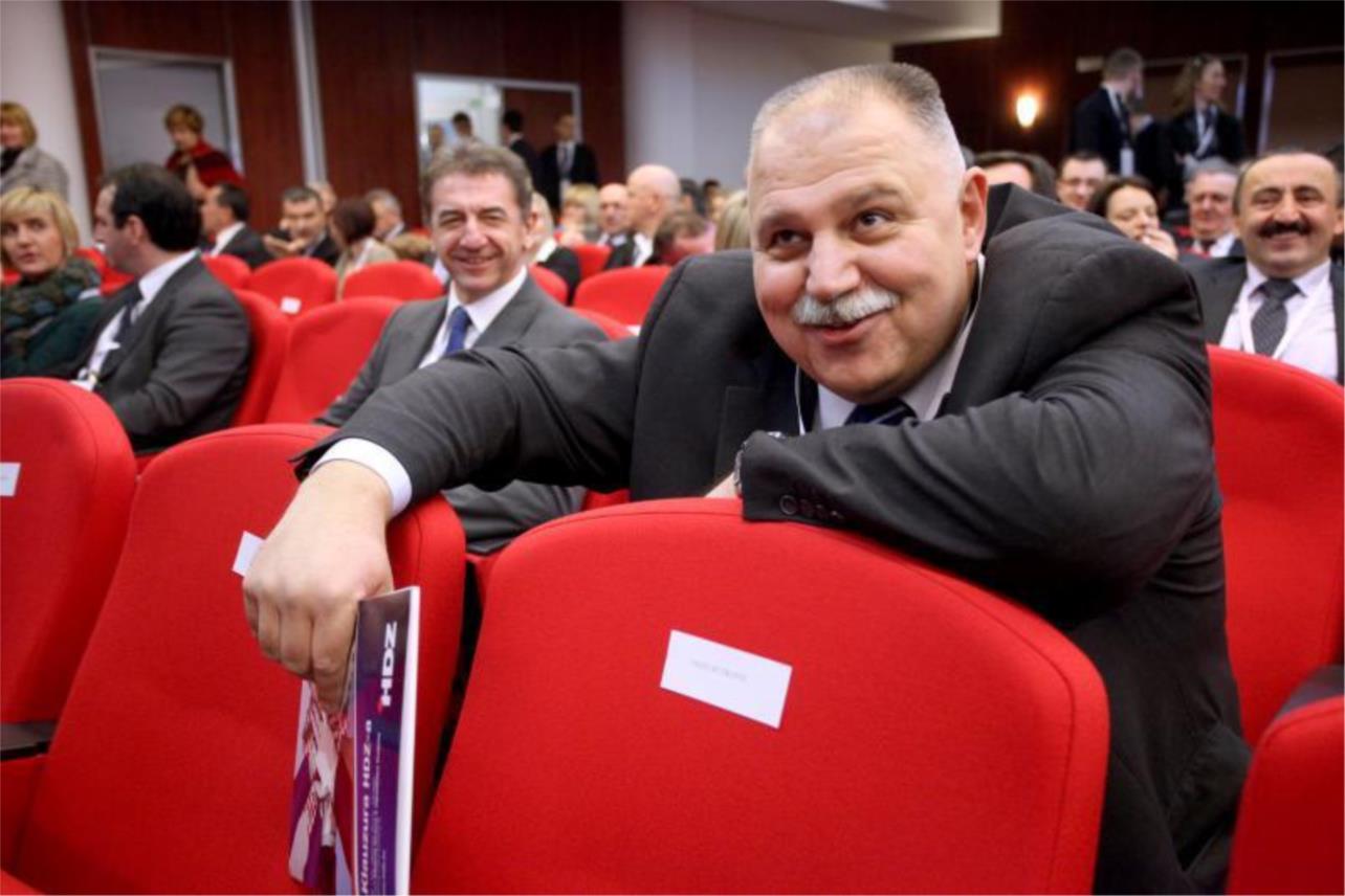 klazura HDZ 0