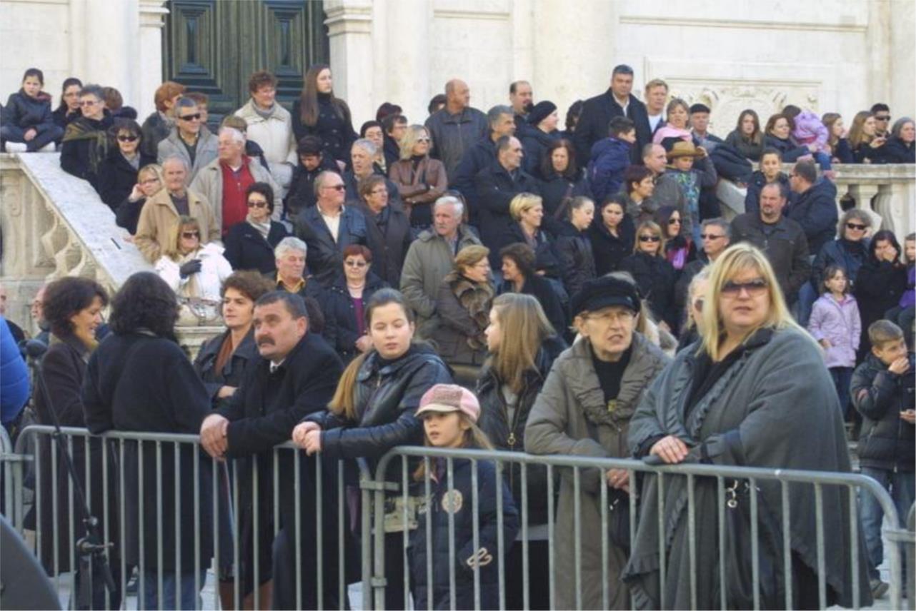 Župski karnevo na Stradunu 0