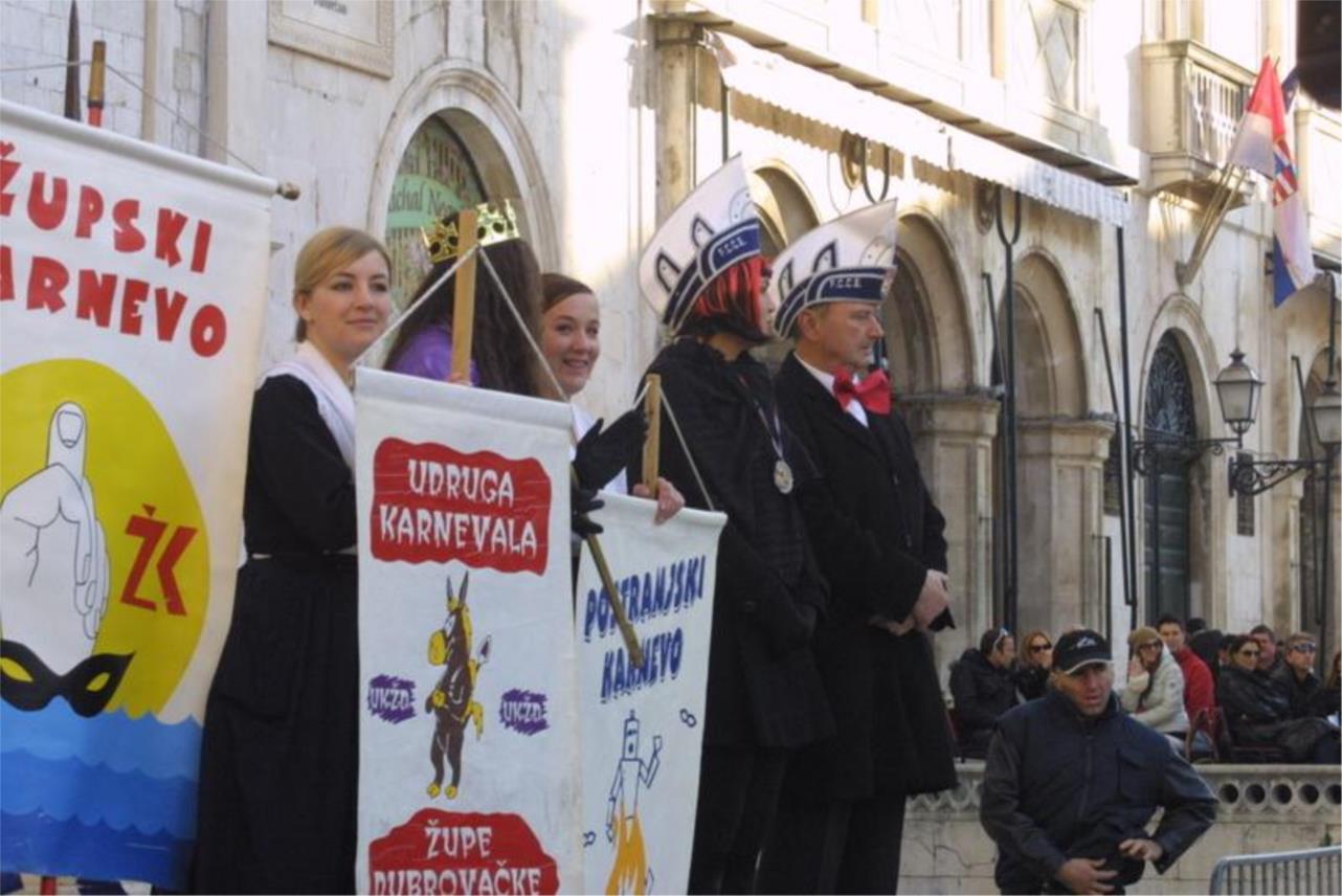 Župski karnevo na Stradunu 0