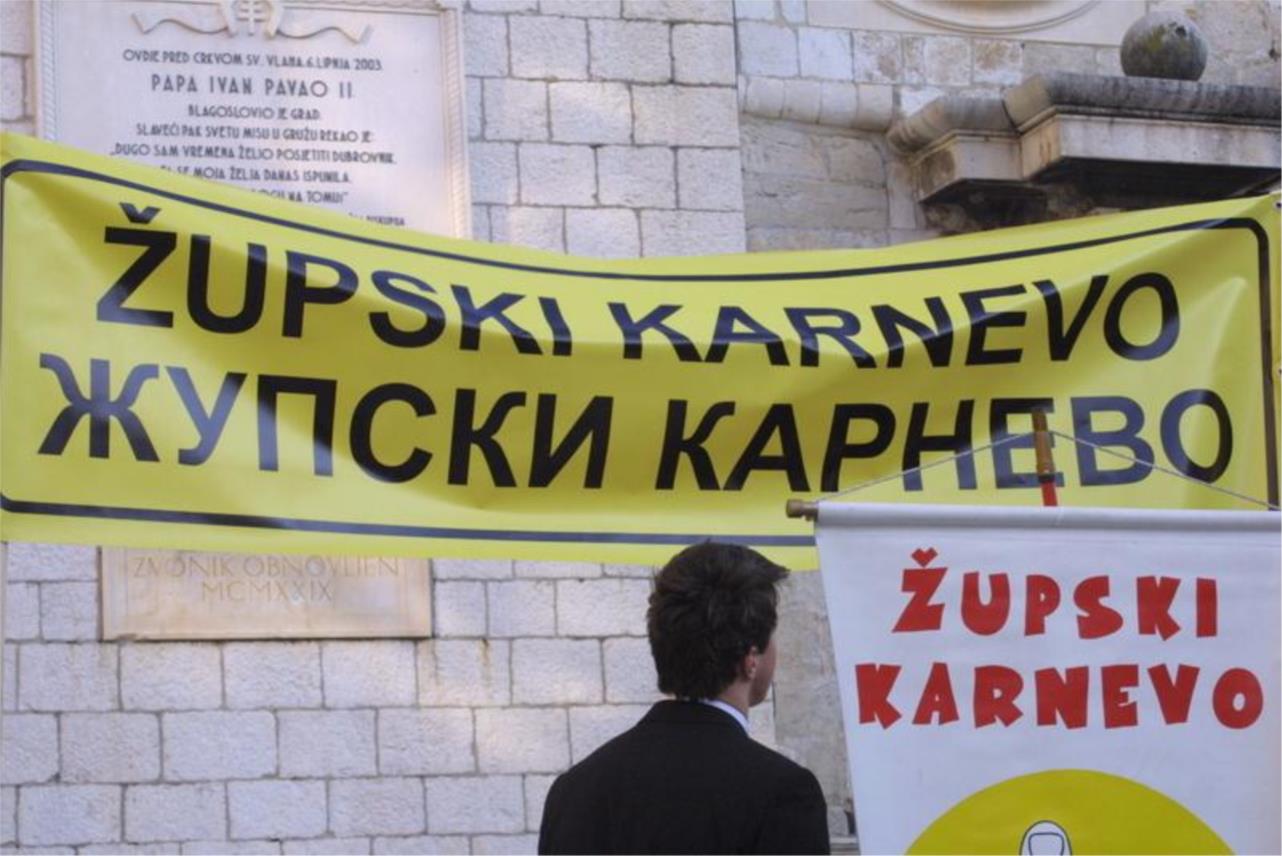 Župski karnevo na Stradunu 0