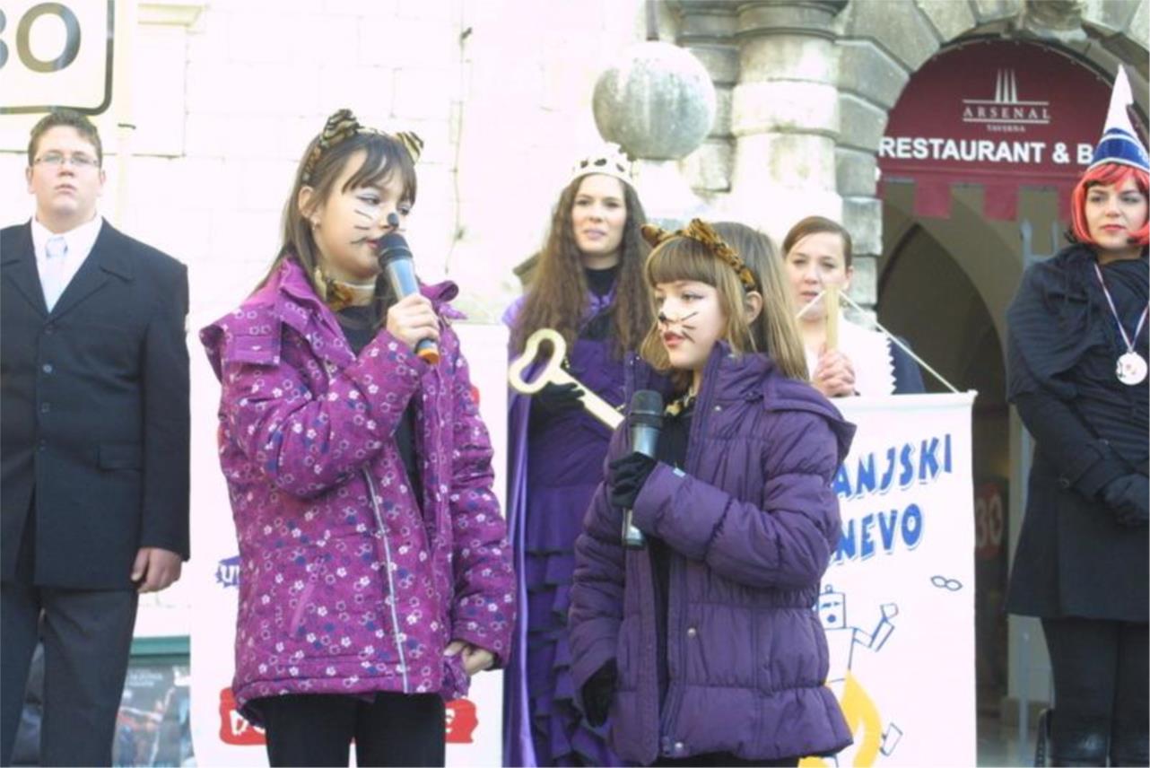 Župski karnevo na Stradunu 0