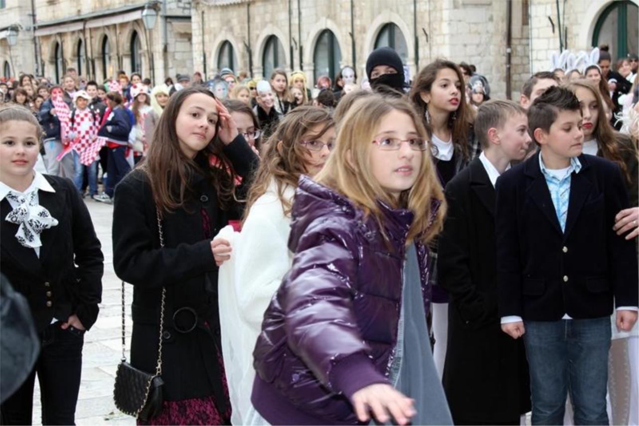 Maškare Stradun 0