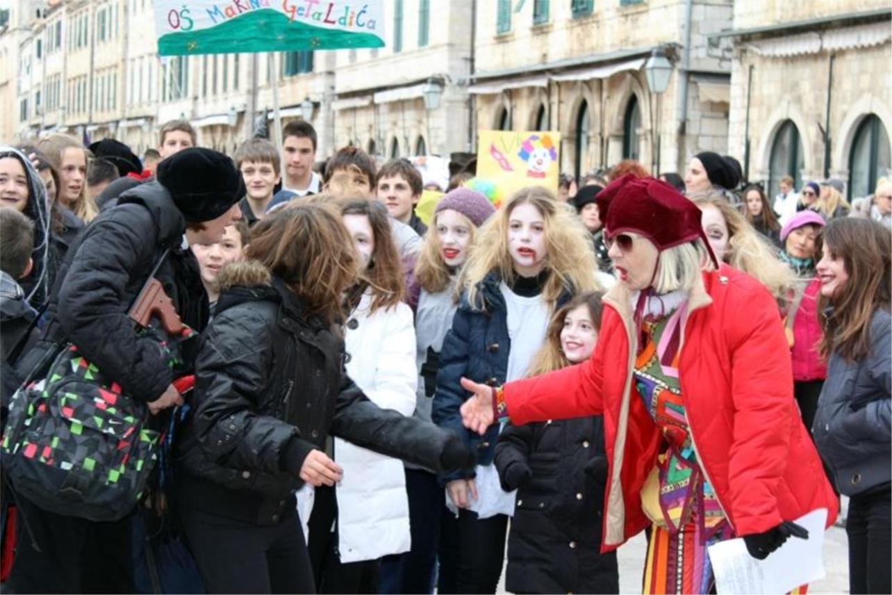 Maškare Stradun 0
