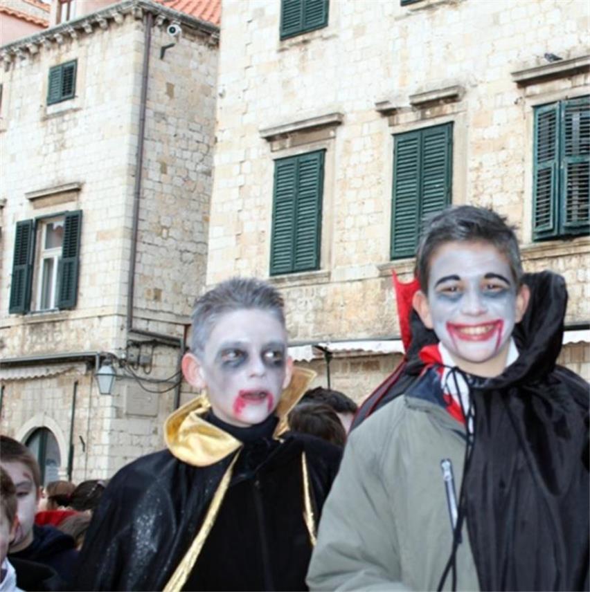 Maškare Stradun 0