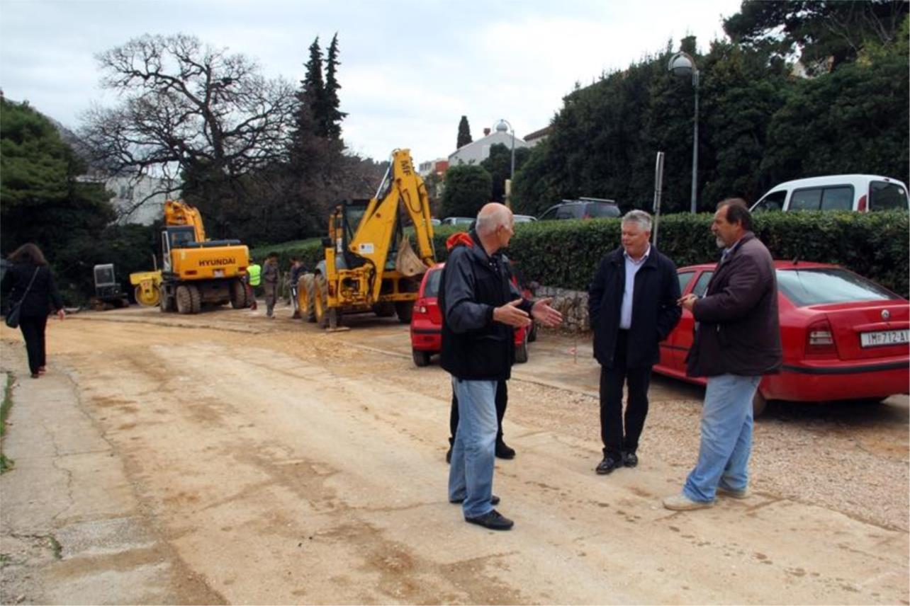 Asfaltirana Batala 0